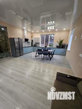 Коттедж 159м², 2-этажный, участок 10 сот.