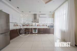 Коттедж 352м², 2-этажный, участок 11 сот.