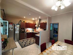 Коттедж 330м², 2-этажный, участок 14 сот.