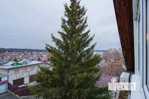 Коттедж 240м², 3-этажный, участок 10 сот.