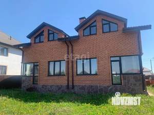 Дом 492м², 2-этажный, участок 15 сот.