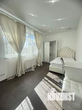 Коттедж 305м², 3-этажный, участок 13 сот.