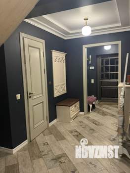 Таунхаус 240м², 3-этажный, участок 2 сот.