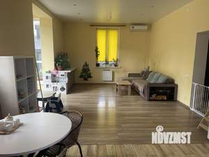 Дом 159м², 2-этажный, участок 8 сот.