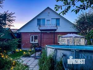 Дом 200м², 2-этажный, участок 4 сот.