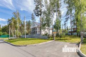 Дом 600м², 3-этажный, участок 15 сот.