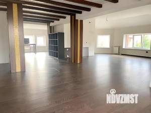 Коттедж 270м², 3-этажный, участок 7 сот.