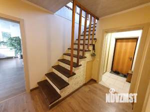 Коттедж 180м², 2-этажный, участок 6 сот.