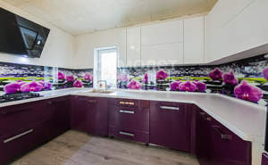 Дом 165м², 2-этажный, участок 8 сот.