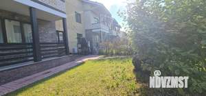 Таунхаус 240м², 3-этажный, участок 3 сот.