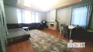 Дом 178м², 2-этажный, участок 8 сот.