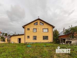 Дом 241м², 3-этажный, участок 9 сот.