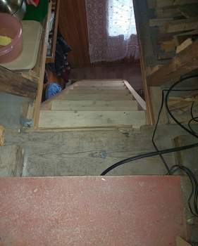 Дом 30м², 2-этажный, участок 4 сот.