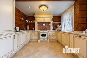 Коттедж 220м², 2-этажный, участок 19 сот.