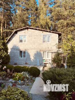 Дом 200м², 2-этажный, участок 6 сот.