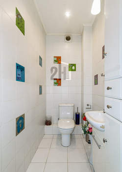 Дом 270м², 3-этажный, участок 4 сот.