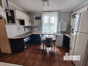 Дом 110м², 2-этажный, участок 7 сот.