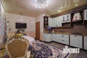 Коттедж 240м², 3-этажный, участок 10 сот.