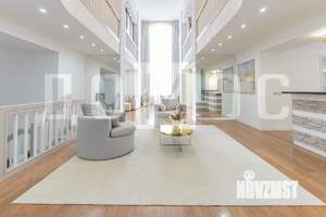 Коттедж 330м², 3-этажный, участок 10 сот.