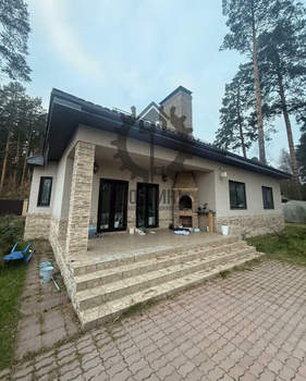 Дом 240м², 2-этажный, участок 24 сот.