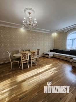 Дом 212м², 2-этажный, участок 499 сот.