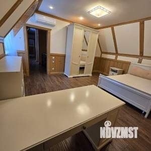 Дом 140м², 2-этажный, на длительный срок, 