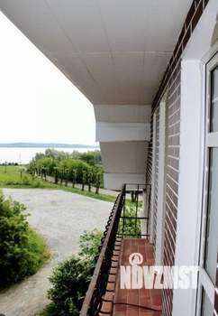 Дом 200м&sup2;, 2-этажный, посуточно, 