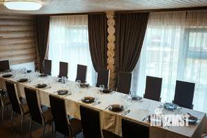 Дом 250м&sup2;, 2-этажный, посуточно, 