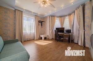 Коттедж 345м², 3-этажный, на длительный срок, 