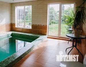 Дом 250м², 2-этажный, посуточно, 