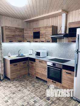 Коттедж 100м², 2-этажный, на длительный срок, 