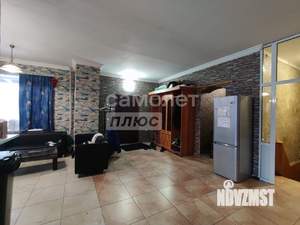 Коттедж 600м², 3-этажный, на длительный срок, 