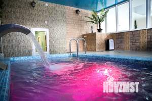 Дом 300м², 3-этажный, посуточно, 