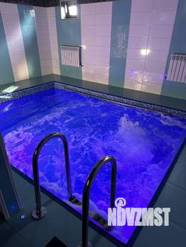 Дом 300м², 2-этажный, посуточно, 