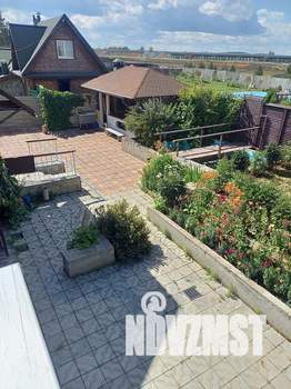 Дом 220м&sup2;, 2-этажный, посуточно, 