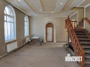 Коттедж 310м², 3-этажный, на длительный срок, 