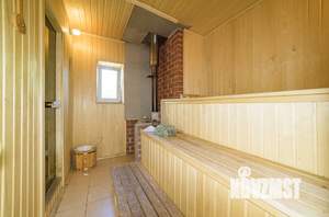 Коттедж 285м&sup2;, 3-этажный, на длительный срок, 