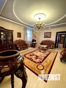 Дом 375м², 2-этажный, на длительный срок, 