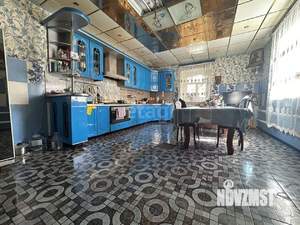 Дом 320м&sup2;, 2-этажный, на длительный срок, 