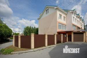 Дом 234м², 3-этажный, на длительный срок, 