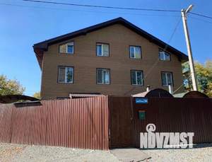 Дом 270м&sup2;, 3-этажный, посуточно, 