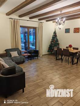 Дом 205м², 2-этажный, посуточно, 