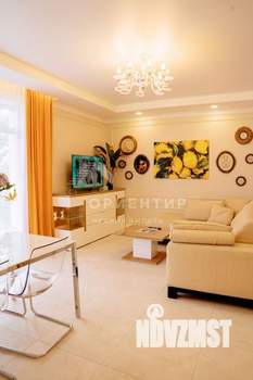 Таунхаус 80м², 3-этажный, на длительный срок, 