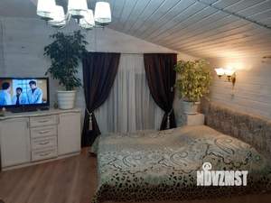 Коттедж 180м², 2-этажный, участок 9 сот.  