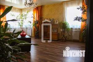 Коттедж 252м², 2-этажный, участок 10 сот.  