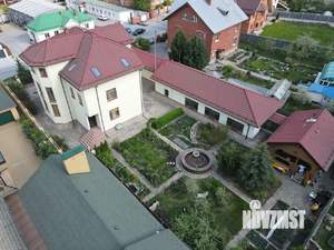 Коттедж 665м², 3-этажный, участок 15 сот.  