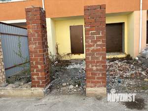 Таунхаус 180м², 3-этажный, участок 3 сот.  
