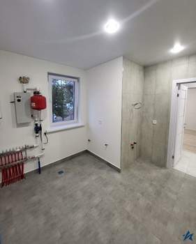 Дом 93м², 1-этажный, участок 8 сот.  