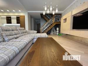 Таунхаус 240м², 3-этажный, участок 3 сот.  