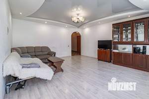 Коттедж 120м², 2-этажный, участок 6 сот.  